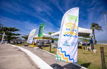 Dia Mundial de Limpeza das Praias: Alurb promove mutirão por toda a orla de Maceió