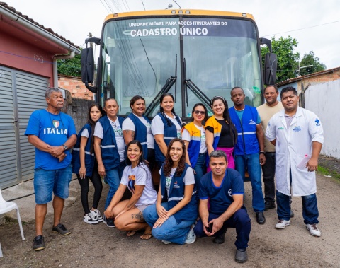 Moradores de Ipioca são beneficiados com atendimentos do Cadastro Único