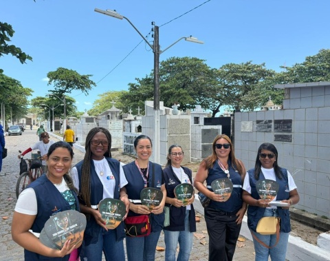 Semdes realiza ação de combate ao trabalho infantil no Dia de Finados