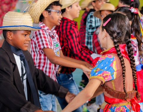Alunos da rede pública de Maceió intensificam preparativos para o 24º Festival Junino