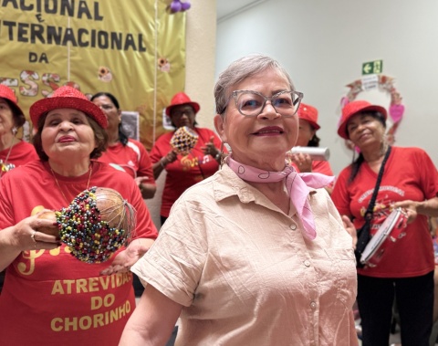 Tarde de chorinho reúne gerações e celebra a vida na Cidade da Pessoa Idosa