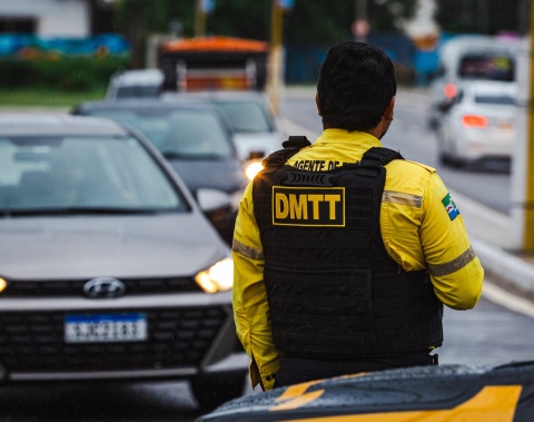 DMTT implanta novo binário no bairro de Cruz das Almas