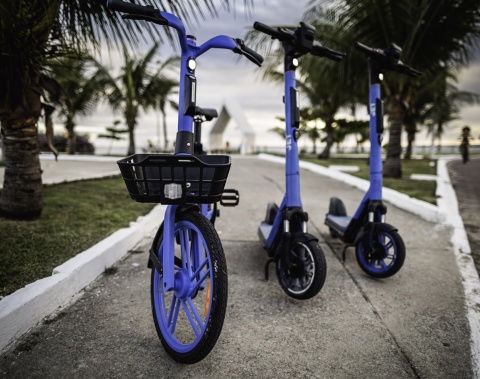 Patinetes e bicicletas elétricas: conheça as regras para circular em Maceió