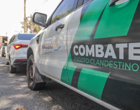 Operação Língua Suja identifica ligação irregular de esgoto da BRK na Ponta Verde