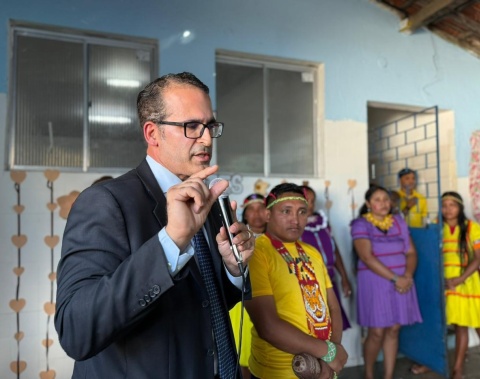 Semdes e  Justiça Federal promovem formação em unidade de acolhimento para migrantes venezuelanos