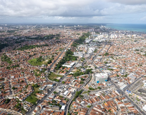 Prefeitura entrega Plano Diretor Participativo de Maceió