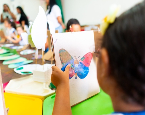 Creche Municipal Martha Célia reúne contação de histórias, música e artes em programação semanal