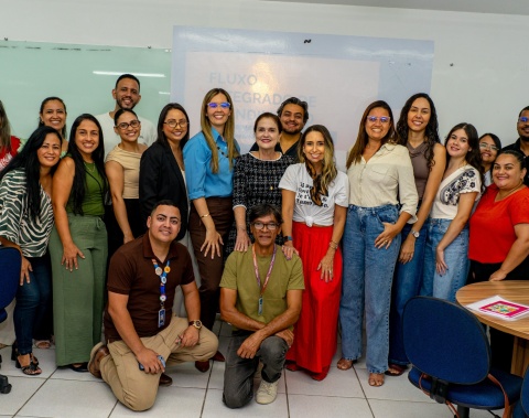 Oficina debate fluxo integrado de atendimento a pessoas em situação de risco