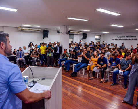 Segurança Cidadã dialoga com ambulantes da orla marítima em audiência pública