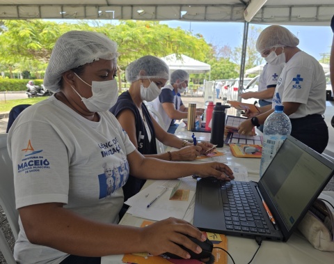 Bloqueio vacinal contra meningite C continua em bairros de Maceió; veja locais e horários