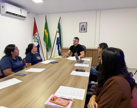 Segurança Cidadã dialoga com representantes dos ambulantes sobre ordenamento da orla marítima