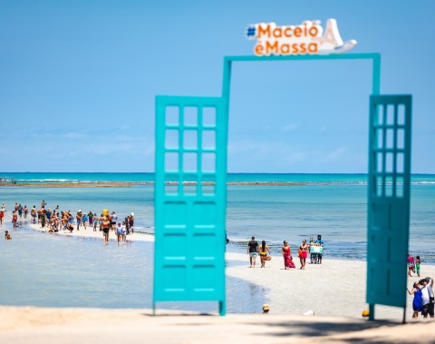 Maceió já é um dos destinos mais procurados do país no segundo semestre de 2025