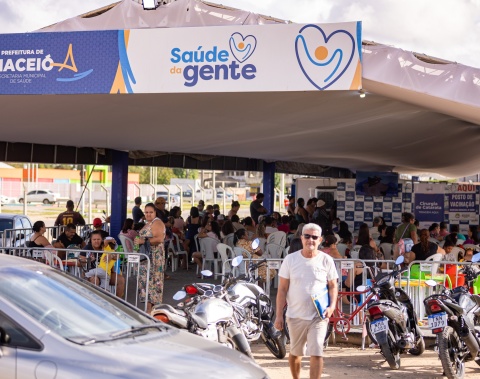 Programa da gestão JHC, Olhar da Gente vira referência nacional de cirurgias de catarata