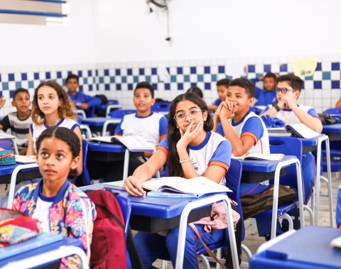 Alunos do 5º ano disputam etapa final da Olimpíada de Conhecimento em Maceió