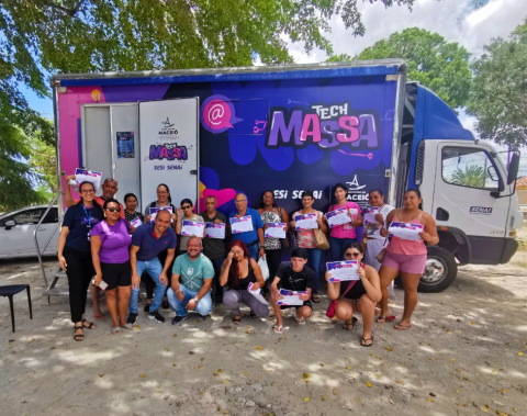 Tech Massa supera meta de capacitação quatro meses antes do previsto
