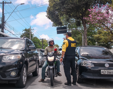 No Dia Nacional do Agente de Trânsito, profissionais compartilham histórias de coragem e superação