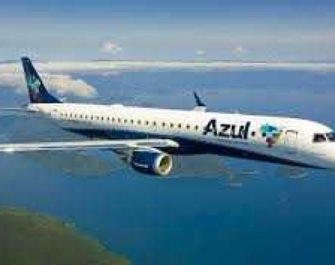 Maceió se destaca na ampliação da malha aérea da Azul para a alta temporada 2026/2027