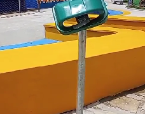Alurb registra furto de lixeira na Praça do Carminha, no Benedito Bentes