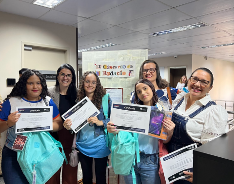Talento e sensibilidade marcam participação de alunos de escolas municipais no Concurso de Redação da Esmal