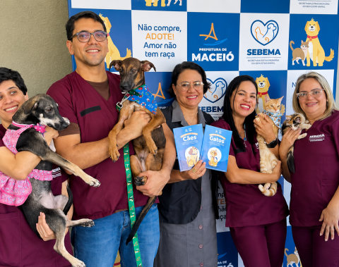 Secretaria de Bem Estar Animal participa do Arena Pet e promove adoção responsável de cães e gatos