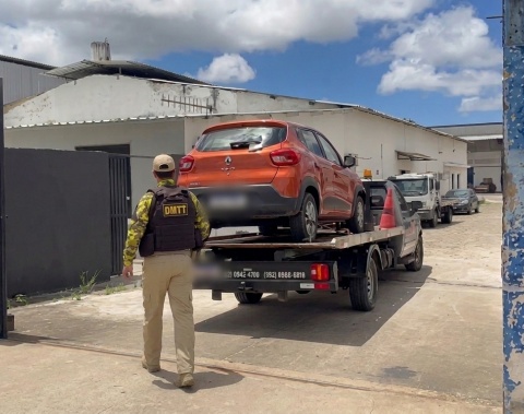 DMTT recupera veículo roubado após denúncia