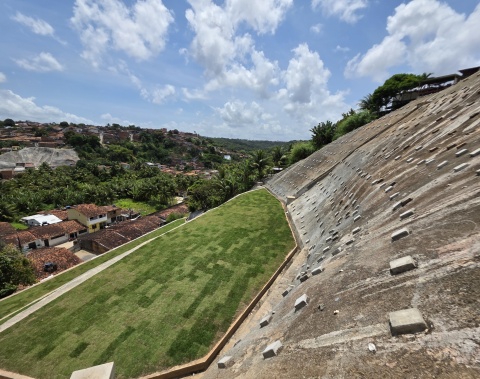 Infraestrutura conclui obras de contenção definitiva em mais seis encostas