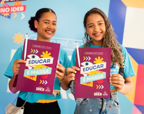 Pré-SAEB: último Aulão promovido pela Semed motiva estudantes