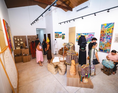 Exposição “Na Nossa Terra Tem Estrelas” celebra protagonismo feminino na cultura alagoana