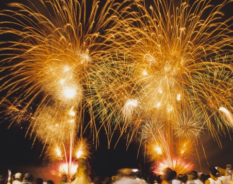 Queima de fogos de baixo ruído no Réveillon reforça compromisso de Maceió com a inclusão