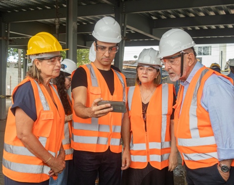 JHC visita obras de Complexo Educacional e de nova creche Gigantinhos em Maceió