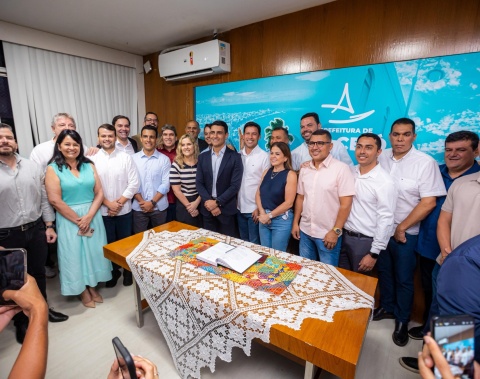 JHC empossa novos secretários para a Prefeitura de Maceió