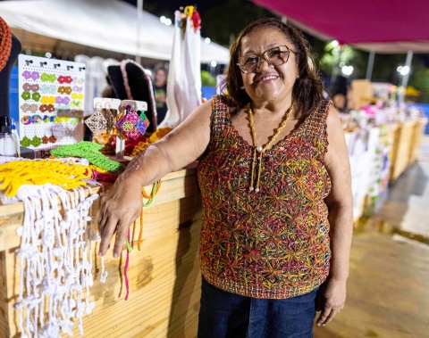Feira da mulher empreendedora valoriza artesanato e leva opção de lazer para moradores da parte alta