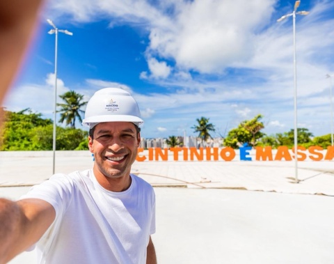 Prefeito Rodrigo Cunha acompanha fase final das obras do Mirante do Jacintinho