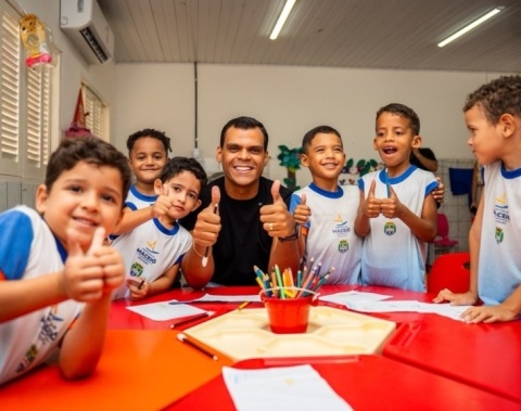 Em um mês, Rota das Escolas beneficia mais de 2,6 mil estudantes da rede municipal