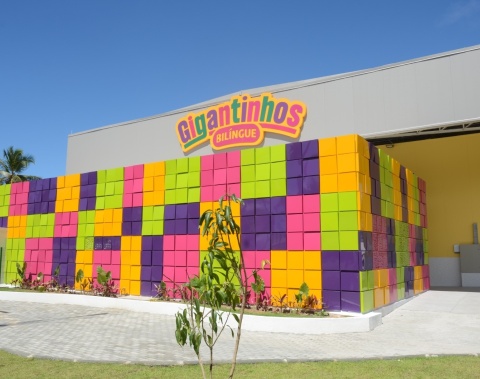 Marisqueira comemora filhos no Gigantinhos e sonha com futuro diferente para a família