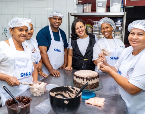 Dia do Assistente Social celebra 64 anos de regulamentação de dedicação e amor à profissão