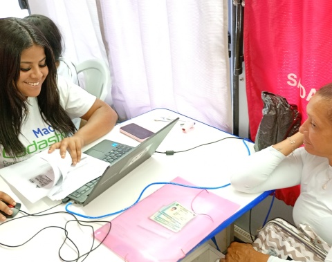 Moradores do Prado são beneficiados com serviços do Cadastro Único 