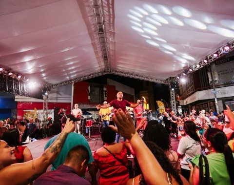 Sextou no Centro reúne música, serviços e trabalhadores em mais uma edição no Calçadão do Comércio