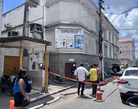 Ilumina restabelece rede elétrica do Shopping Popular após tentativa de furto de cabos de cobre