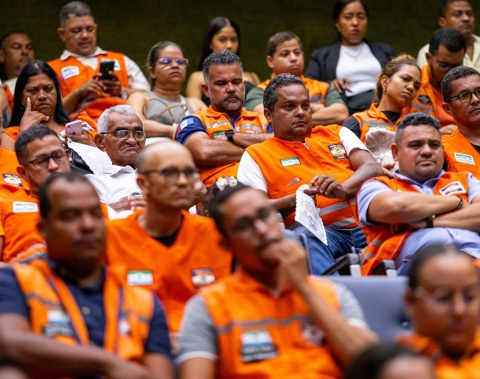 Descarte de lixo é pauta de encontro com voluntários do Núcleo Comunitário de Defesa Civil