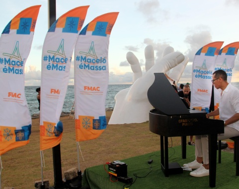 Feriadão é Massa anima diferentes pontos de Maceió