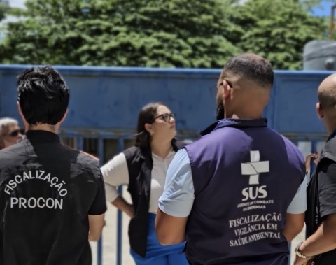Procon Maceió realiza fiscalização conjunta para verificar qualidade da água na Santa Amélia