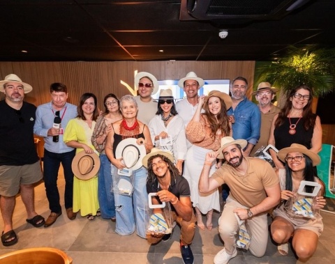 Prefeito Rodrigo Cunha destaca novo momento do turismo de Maceió em encontro com influenciadores
