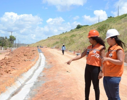 Obras para retorno do VLT aos bairros do Mutange e Bebedouro são iniciadas