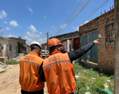 Defesa Civil de Maceió participa de inspeção com juiz federal no bairro do Bom Parto, nesta terça-feira (22)