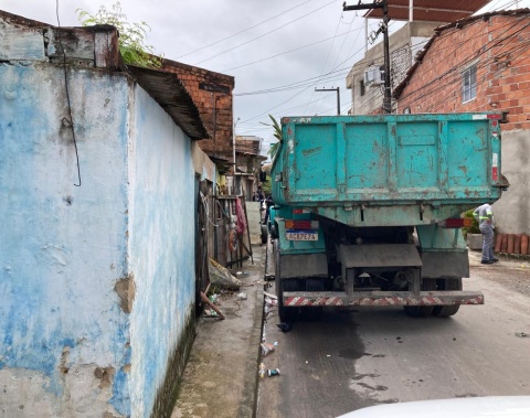 Operação da Visa Maceió recolhe seis toneladas de entulhos em residências no São Jorge