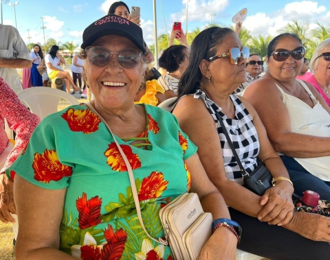 Outubro Prateado reforça papel ativo das pessoas idosas na sociedade