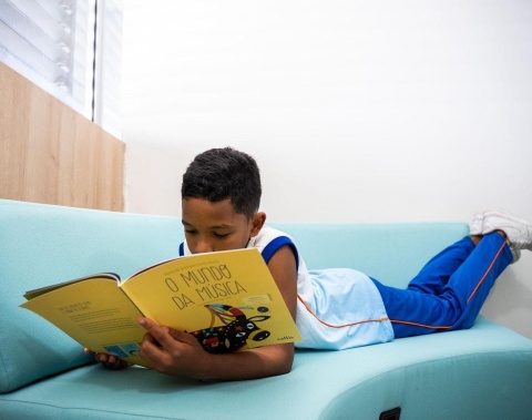 Dia Nacional da Alfabetização: programas da Prefeitura de Maceió impulsionam incentivo à leitura e escrita