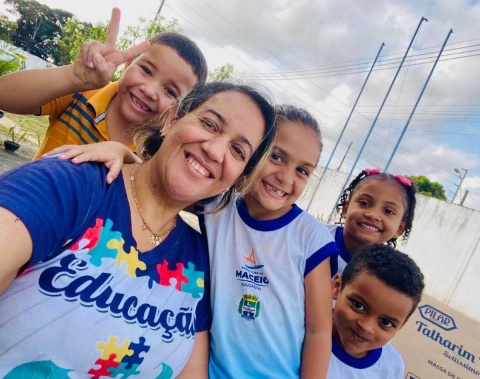 Auxiliares de sala ajudam na transformação da Educação Infantil na rede municipal