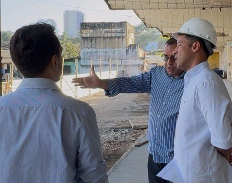 Vice-prefeito e titular da Seminfra afirma que recursos para obra do Novo Mercado da Produção estão garantidos